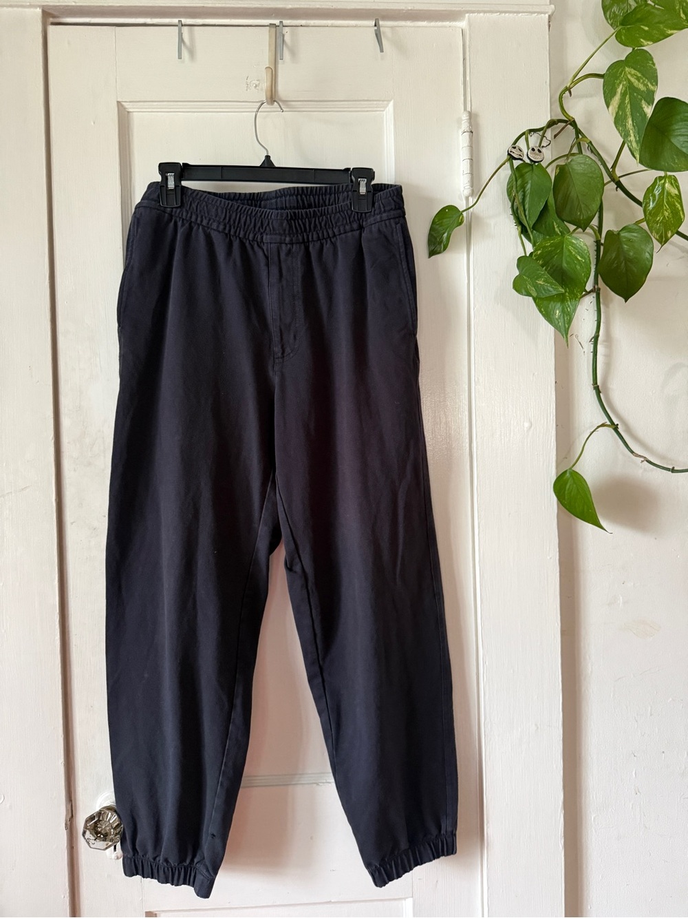Uniqlo Elastic-Waist Joggers size M